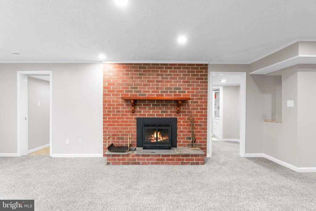 Photo of 18908 ROLLING ACRES WAY