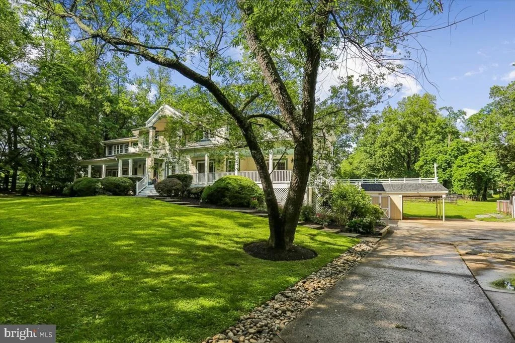 Photo of 8603 BRICKYARD ROAD