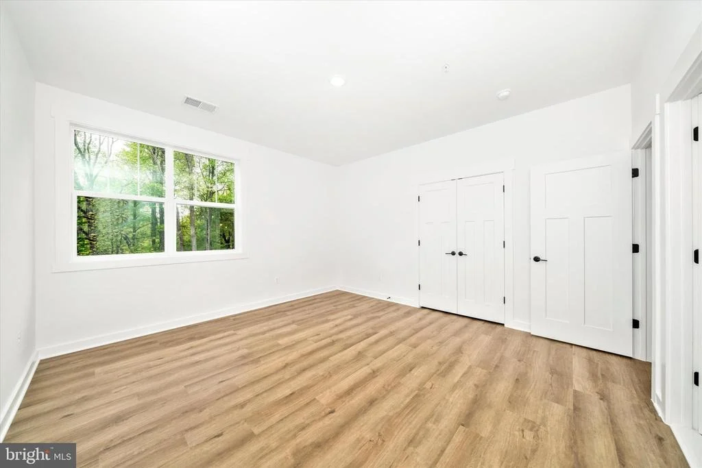 Photo of 7176 MEADOWBROOKE DRIVE