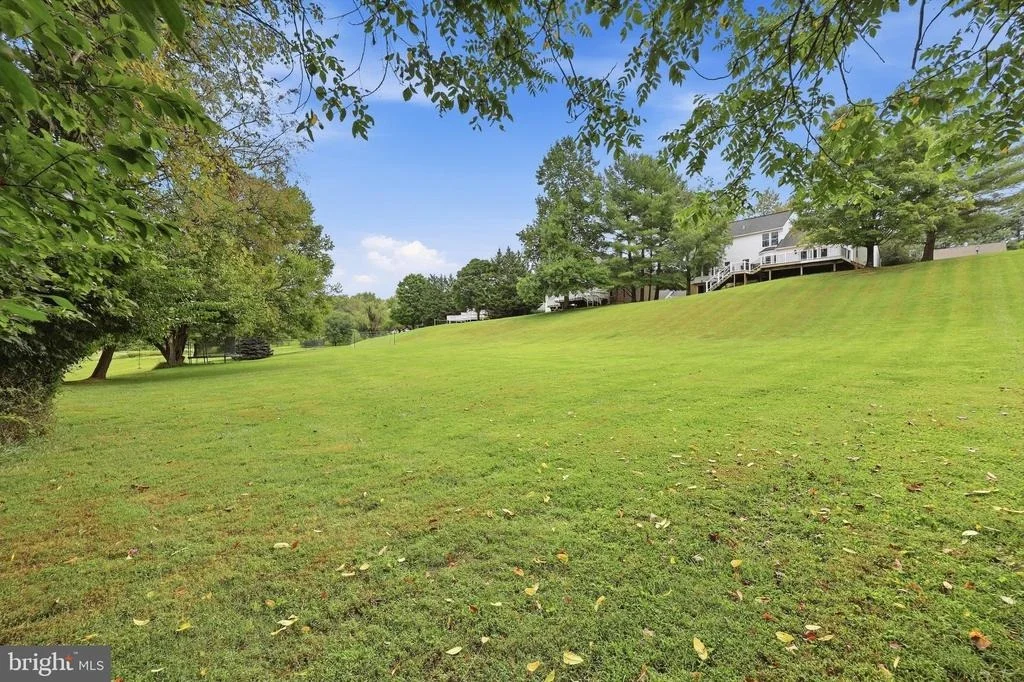 Photo of 376 WINGED FOOT DRIVE