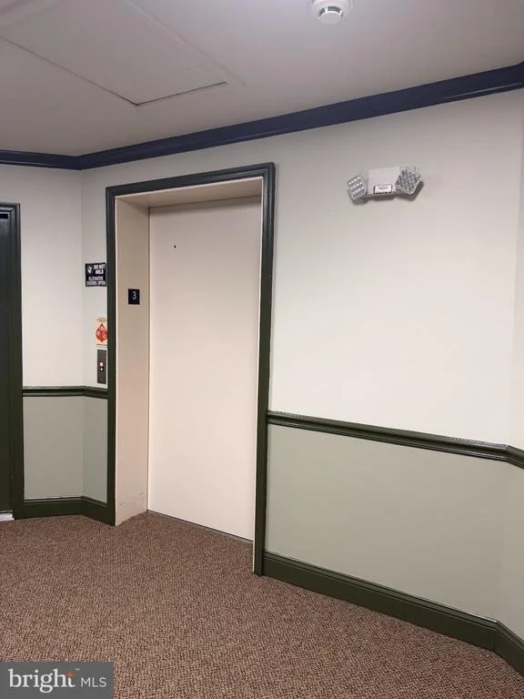 Photo of Unit 3D at 3810 NORMANDY DRIVE