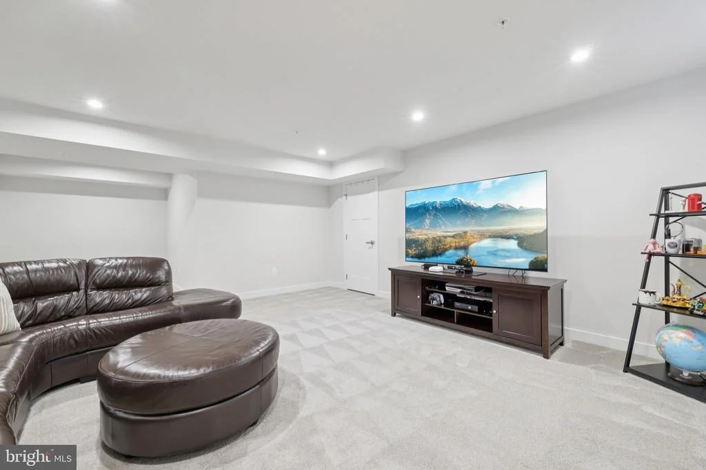 Photo of 6604 RIVER BIRCH ROAD