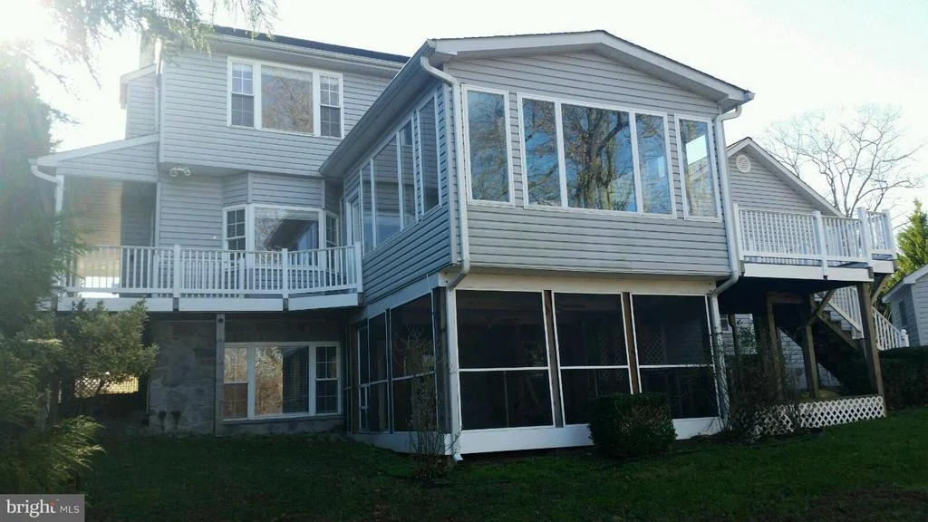 Photo of 2385 CAPE LEONARD DRIVE