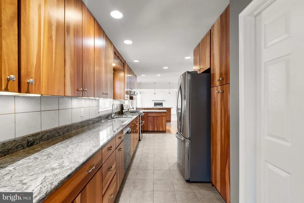 Photo of 4425 THORNHURST DRIVE