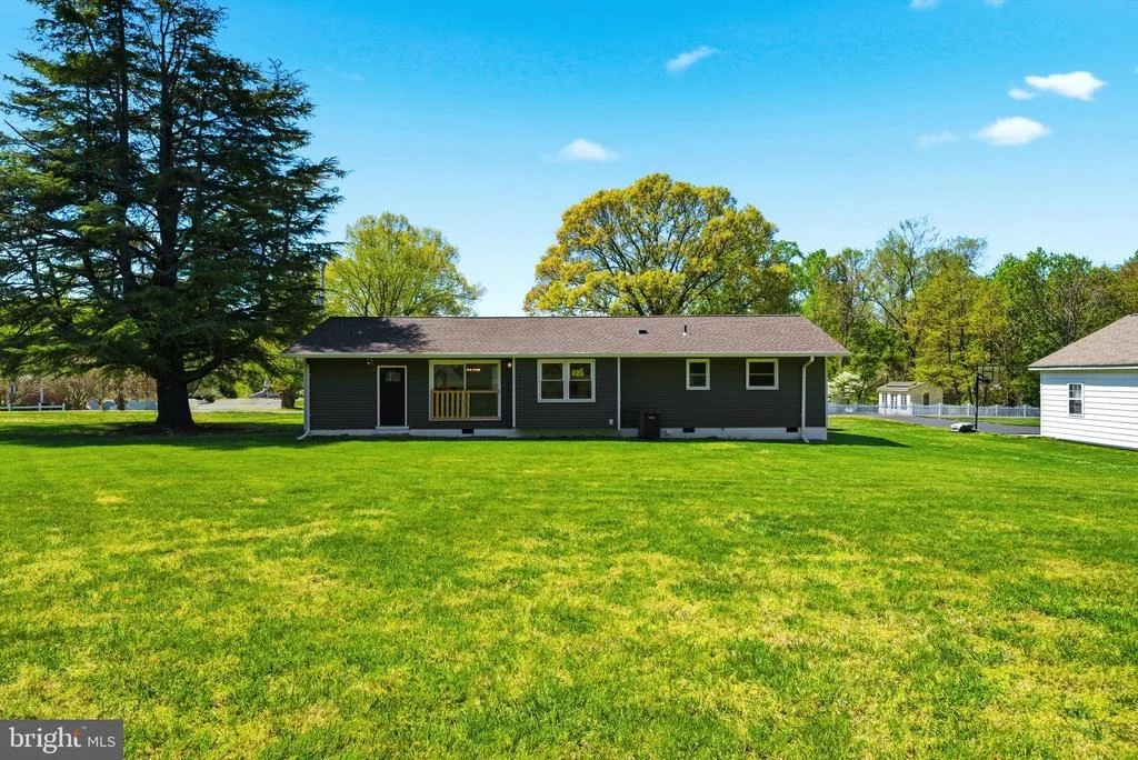Photo of 40810 MEADOW DRIVE
