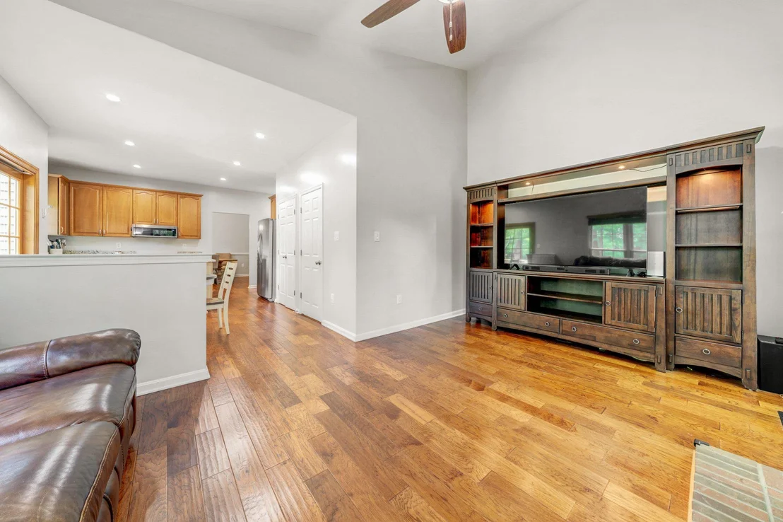 Photo of 20600 PARKSIDE CIRCLE