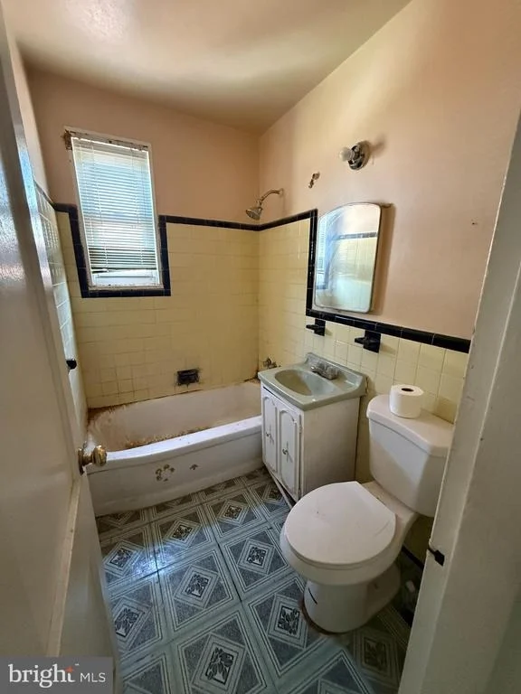 Photo of 40 58TH STREET SE