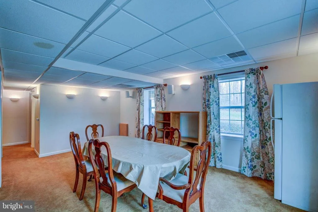 Photo of 4511 KINGS ROAD