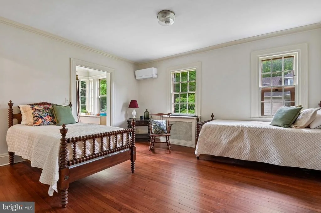 Photo of 2209 KEN OAK ROAD