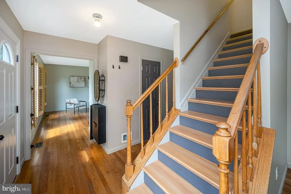 Photo of 4204 AVON DRIVE