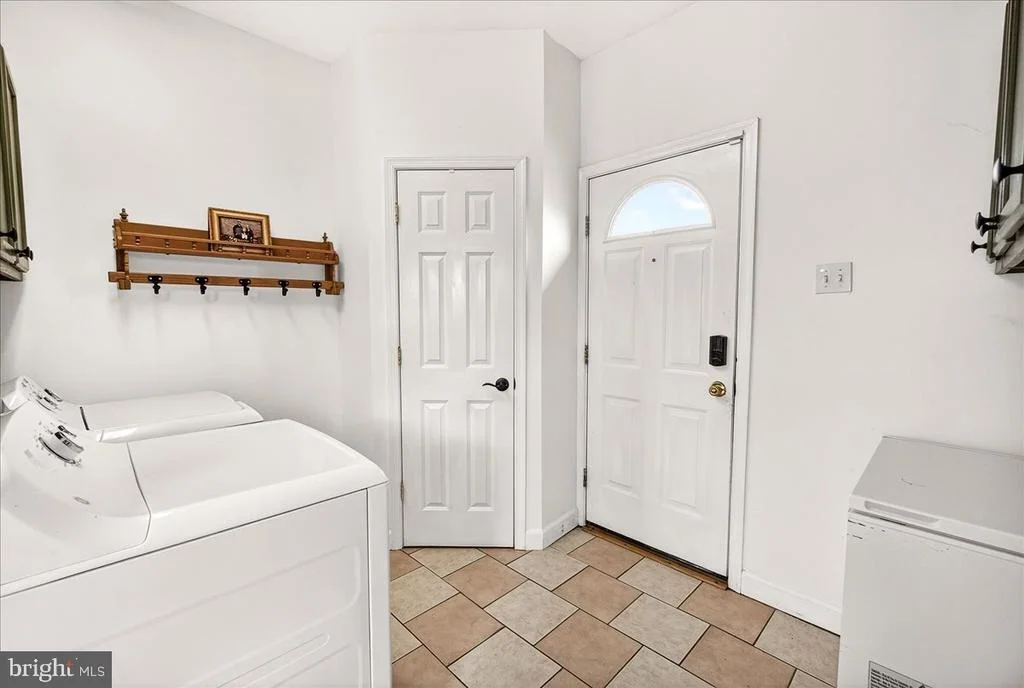 Photo of 106 HARVARD ROAD