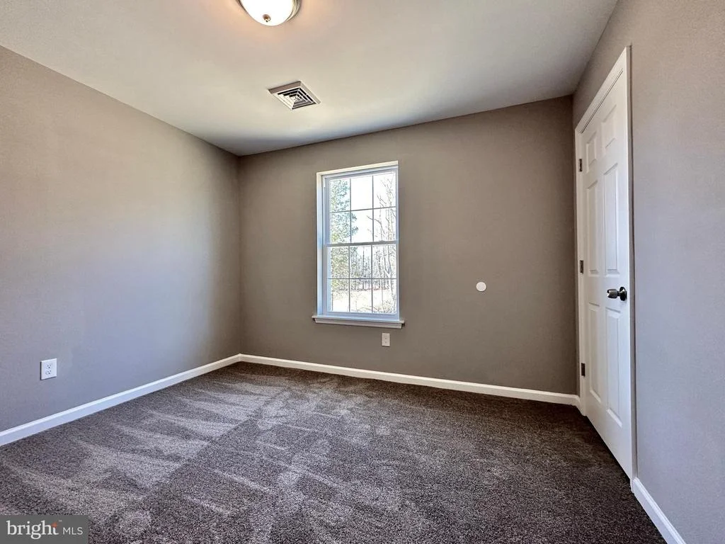 Photo of 1062 HICKORY DRIVE
