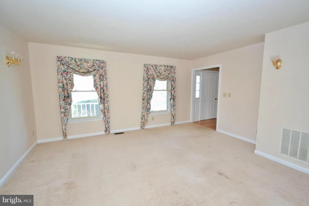 Photo of 246 CHOPTANK ROAD