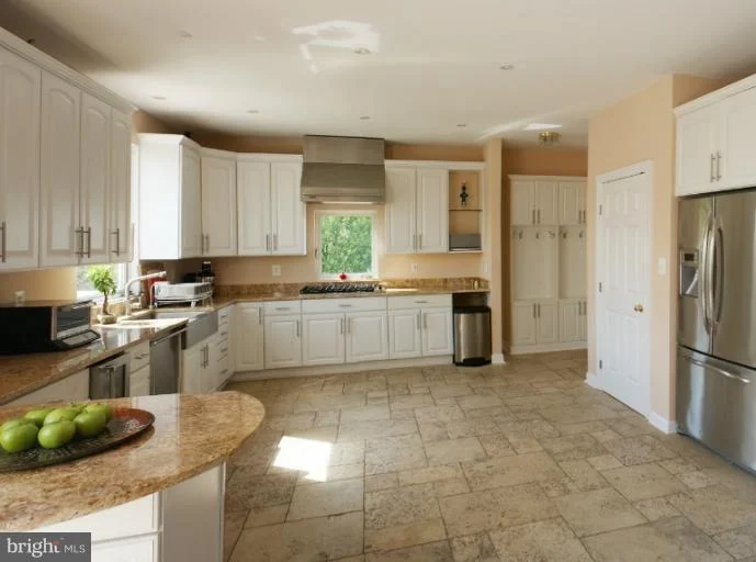 Photo of 18522 RELIANT DRIVE