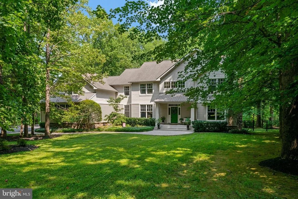 Photo of 5223 GRENOCK DRIVE