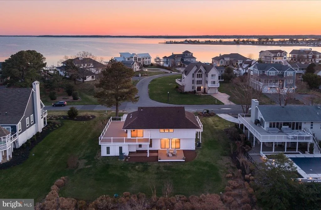 Photo of 128 WEST SIDE DRIVE