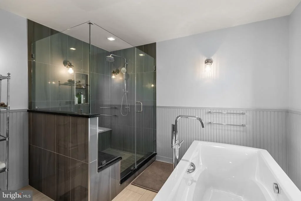 Photo of 21108 GOLF ESTATES DRIVE