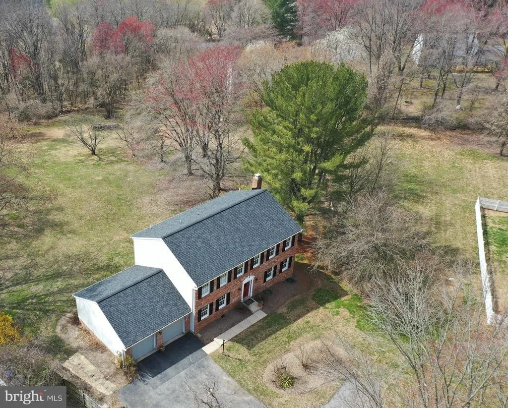 Photo of 9730 WIGHTMAN ROAD