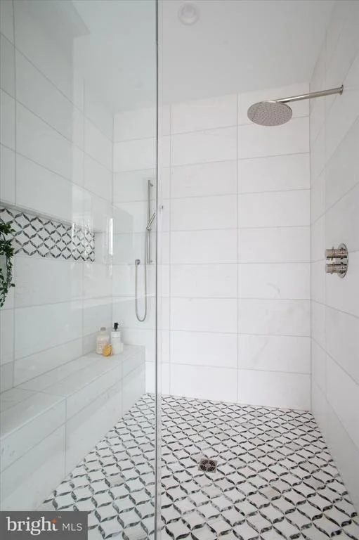 Photo of 7008 ARBOR LANE