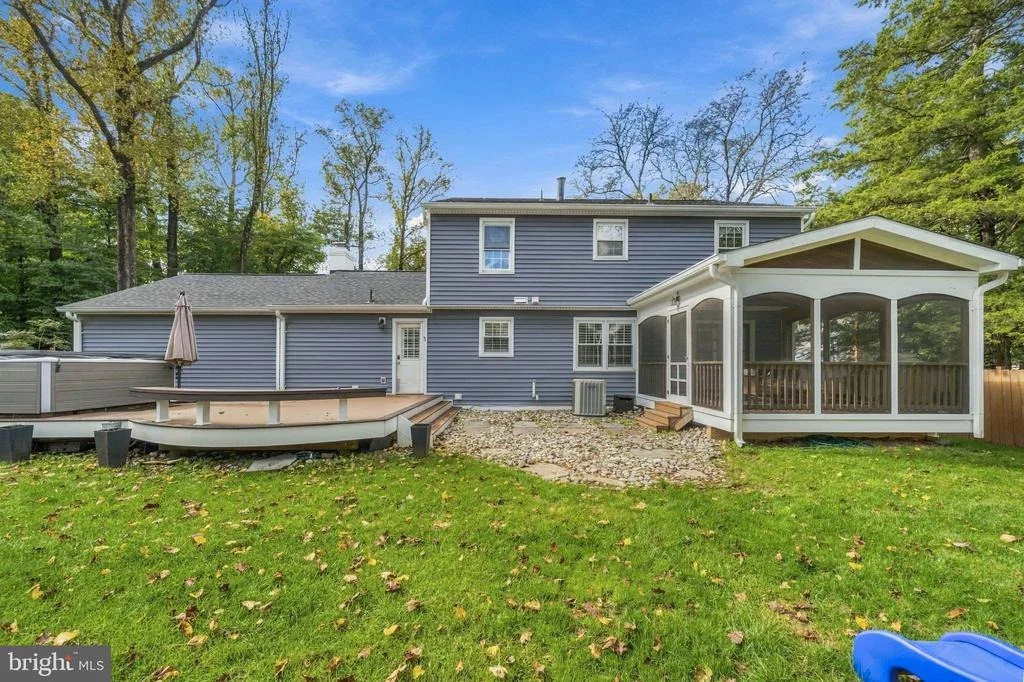 Photo of 5109 KING DAVID BOULEVARD