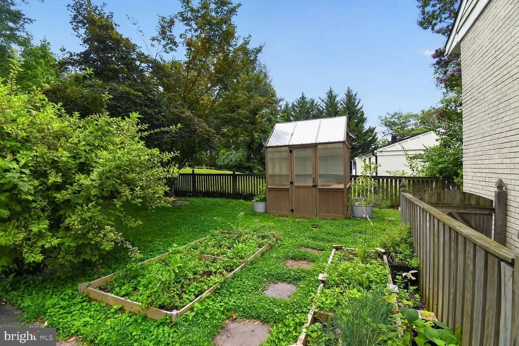 Photo of 8511 FREYMAN DRIVE