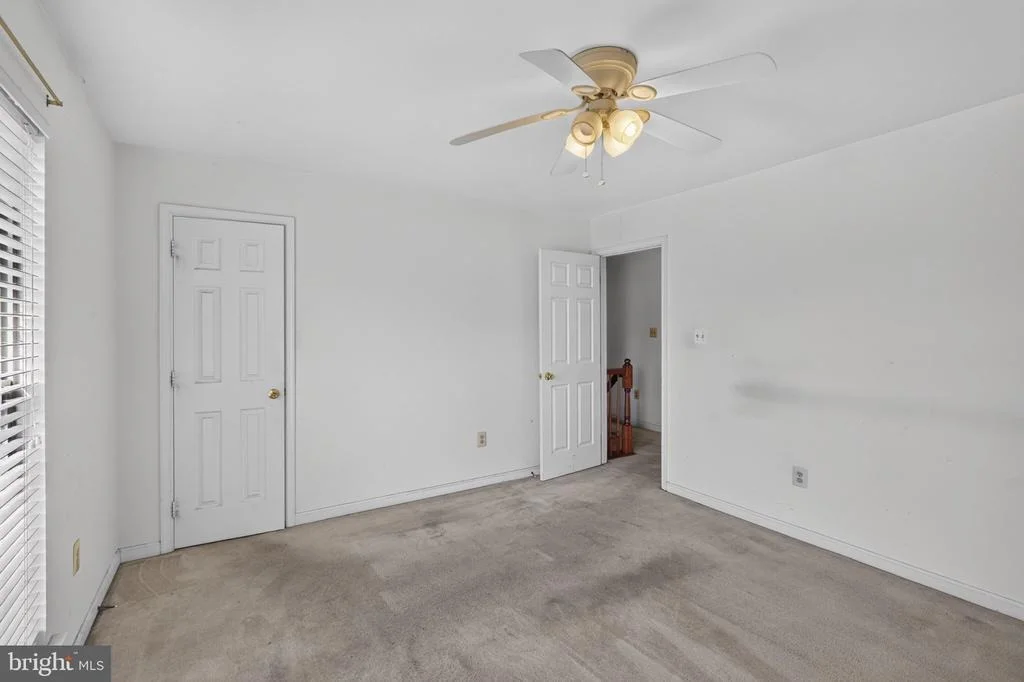 Photo of 9109 HELMSLEY DRIVE