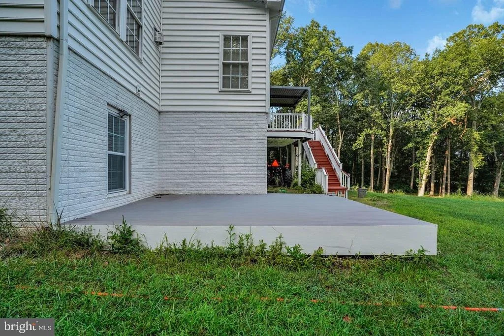 Photo of 2299 MOUNTAIN ROAD