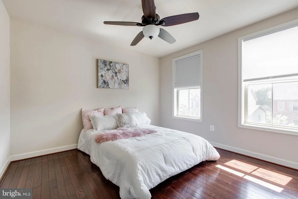 Photo of 4396 SHAMROCK DRIVE