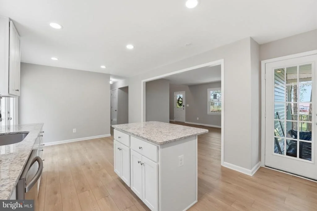 Photo of 3229 COLVIN ROAD
