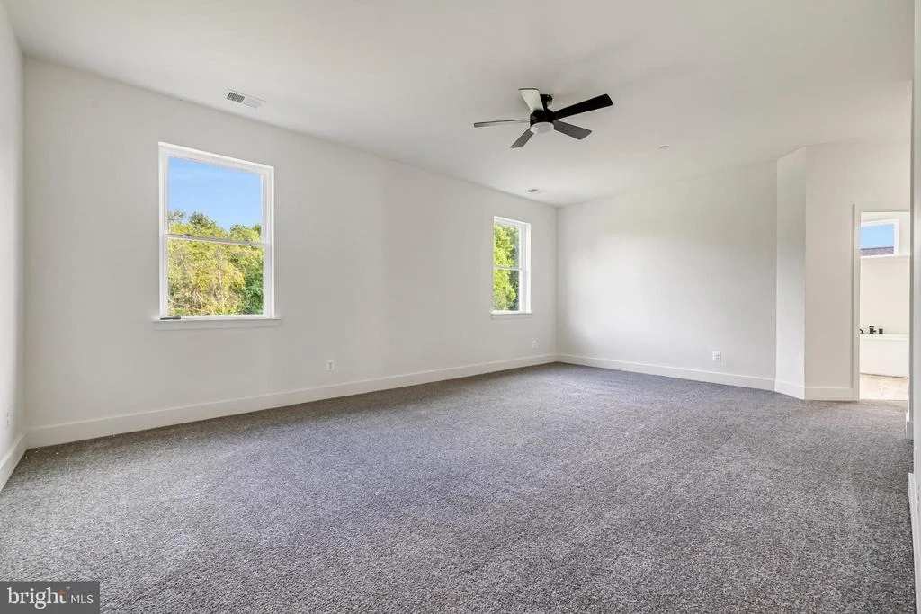 Photo of 1909 MITCHELL DRIVE