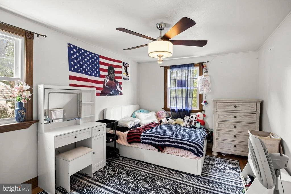 Photo of 52 SUNSET DRIVE