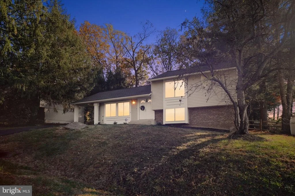 Photo of 3912 GELDING LANE
