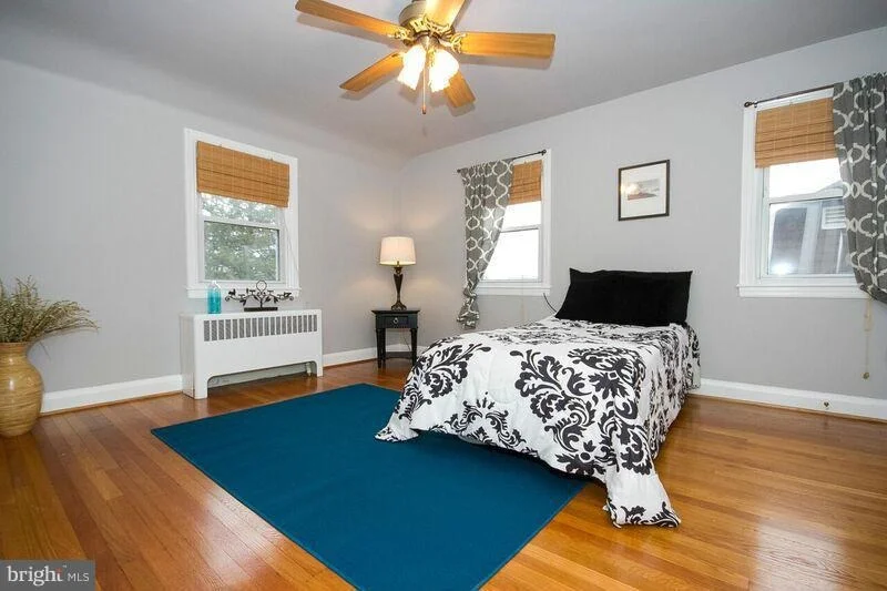 Photo of 806 WARWICK ROAD