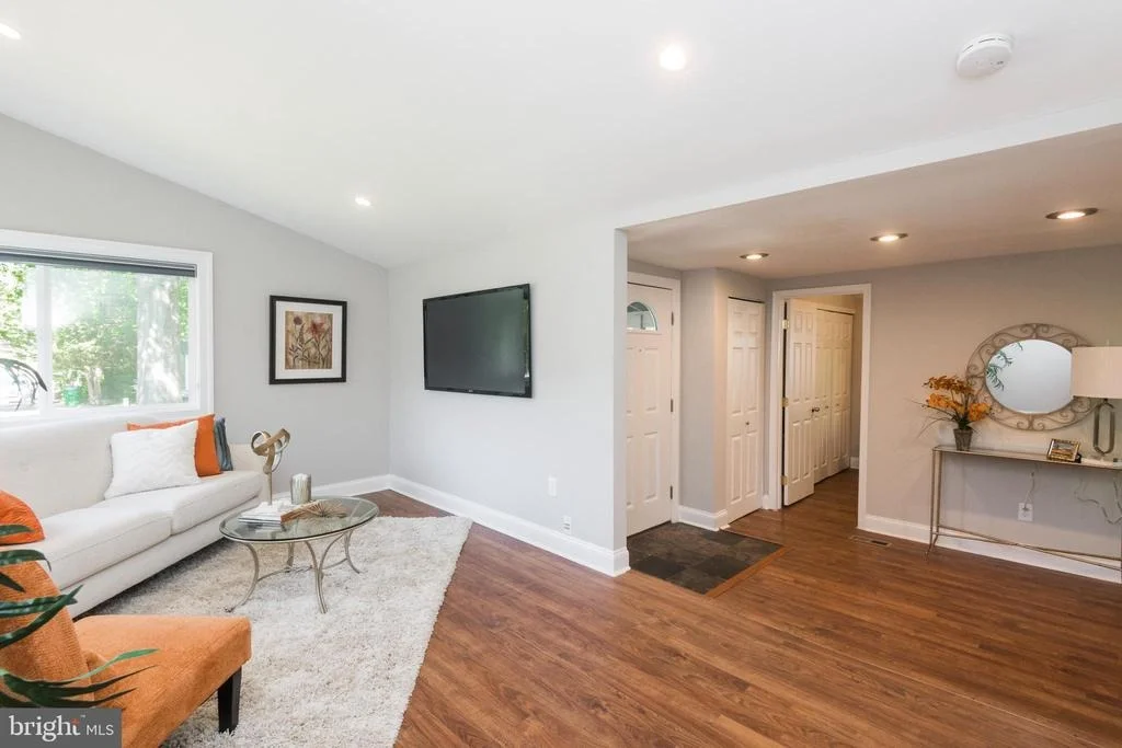 Photo of 9353 TORRENT ROW