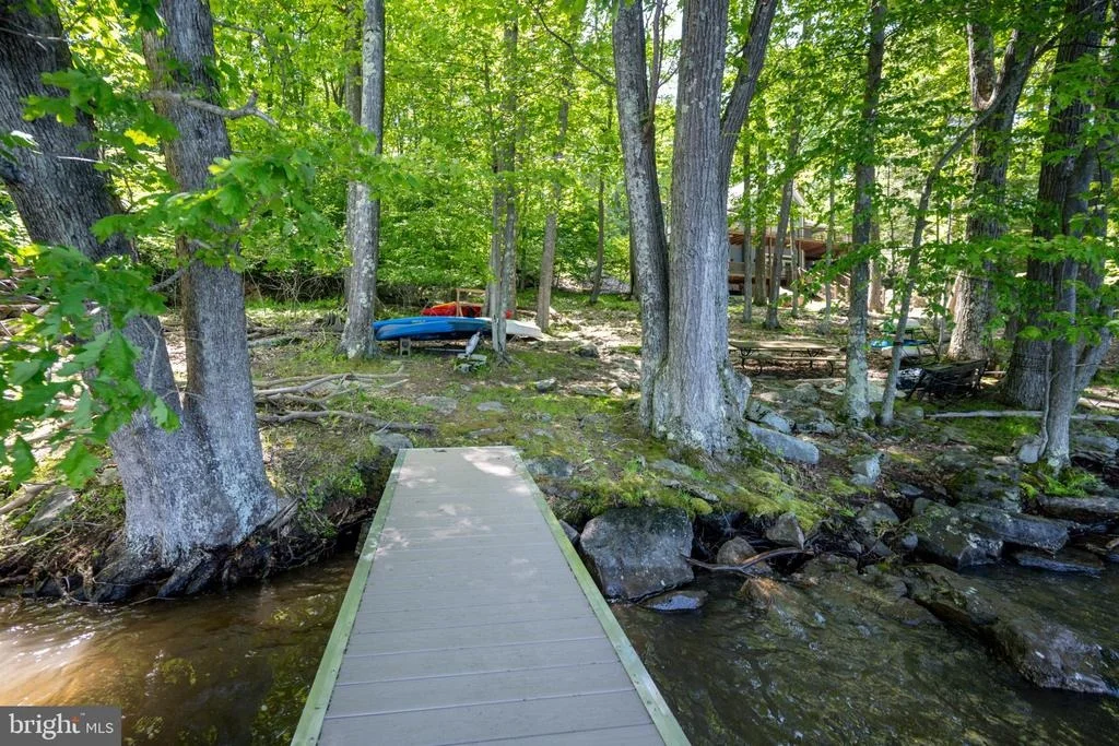 Photo of 1988 MARSH HILL ROAD