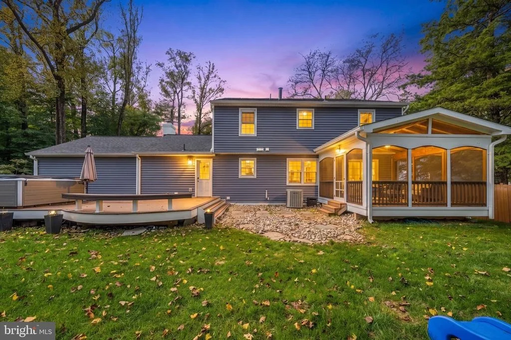 Photo of 5109 KING DAVID BOULEVARD
