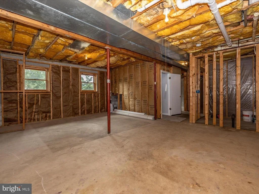 Photo of 1589 SMILEY DRIVE