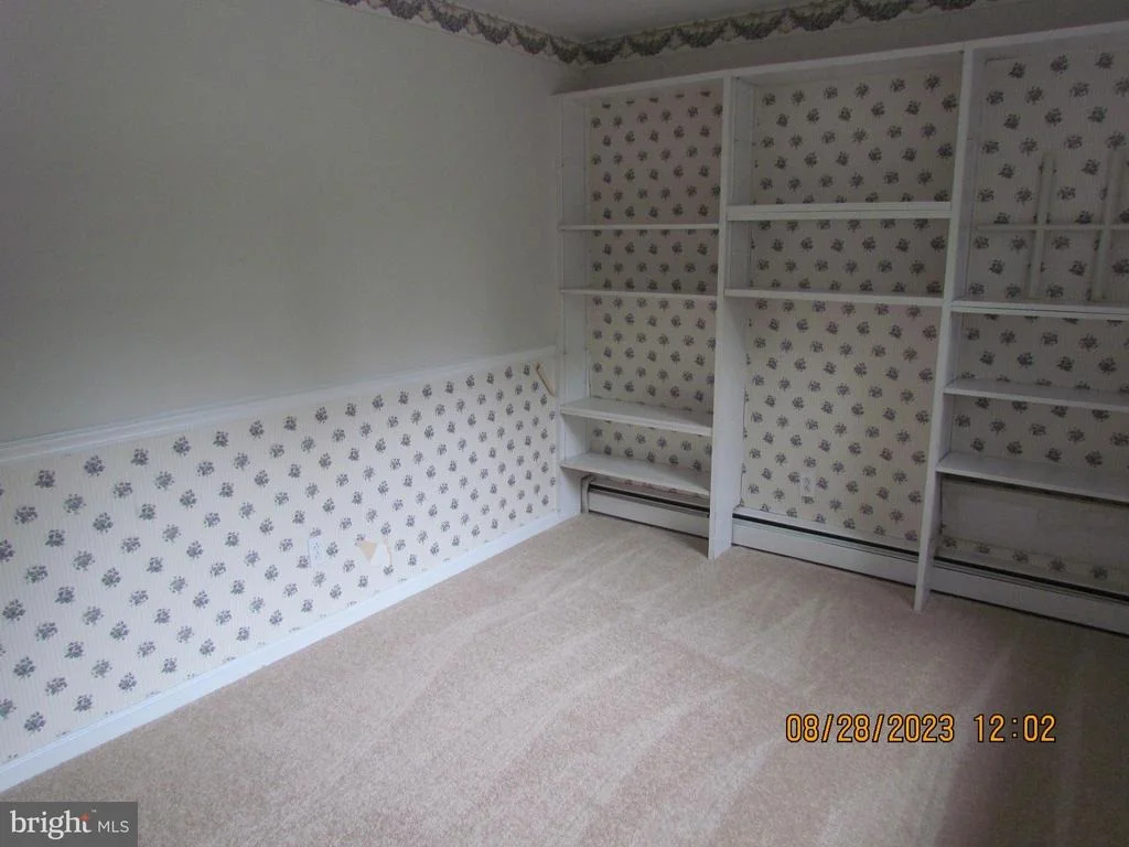 Photo of 126 SHADOW COURT