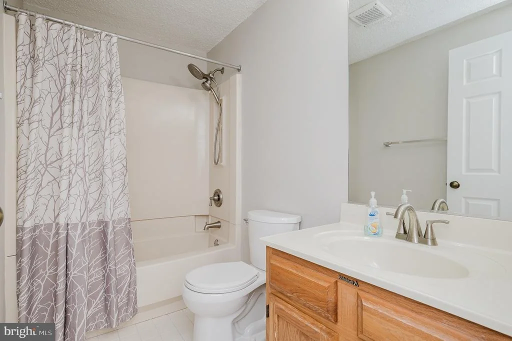 Photo of 12 JACOBO LANE