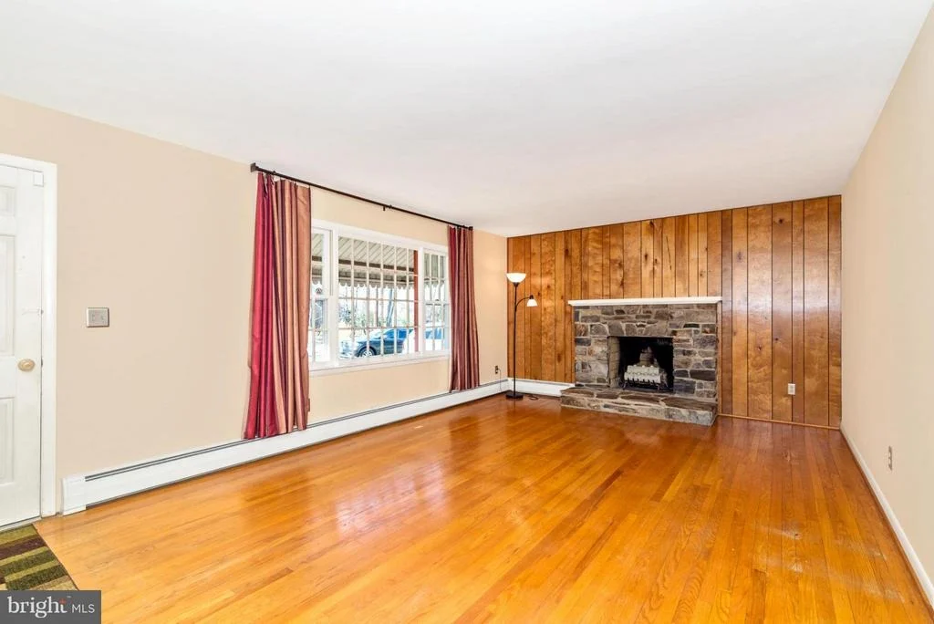 Photo of 5615 JEFFERSON BOULEVARD