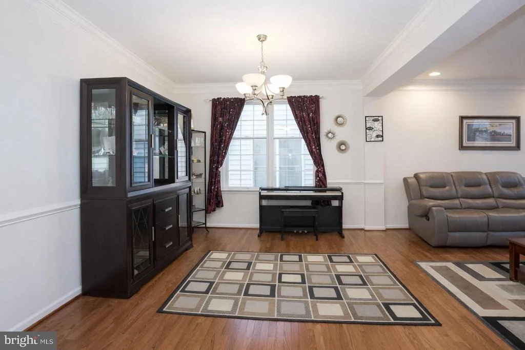 Photo of 25957 DONOVAN DRIVE