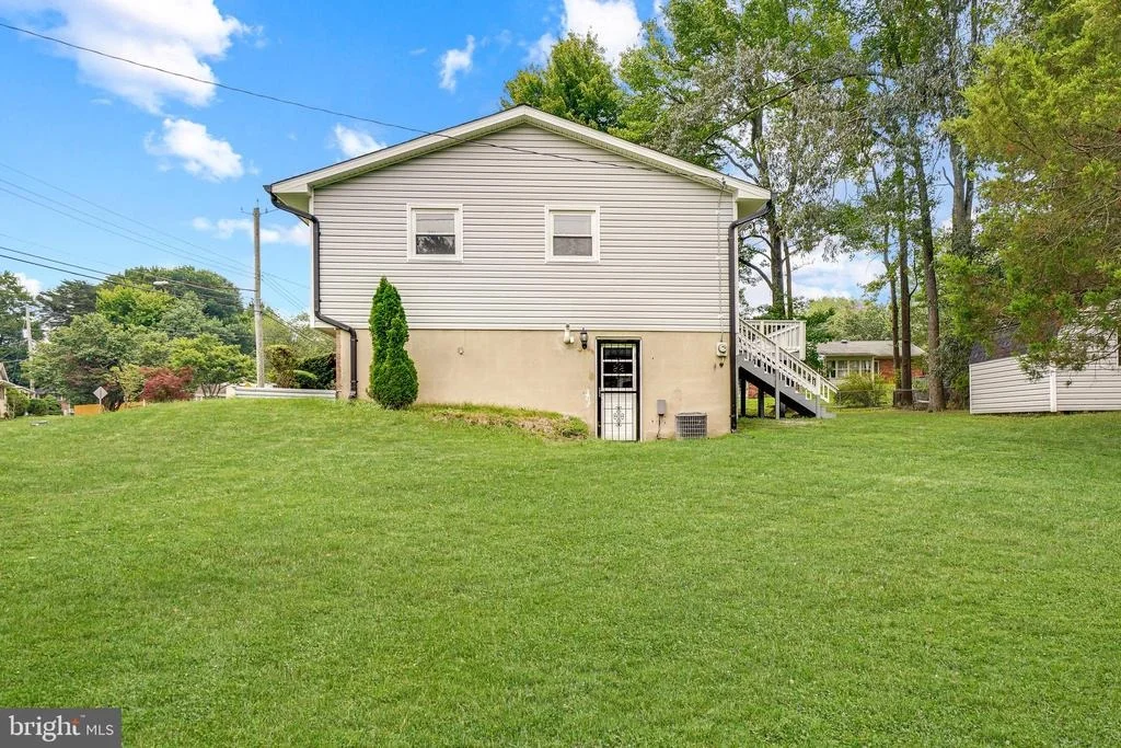 Photo of 7107 DOWER HOUSE ROAD
