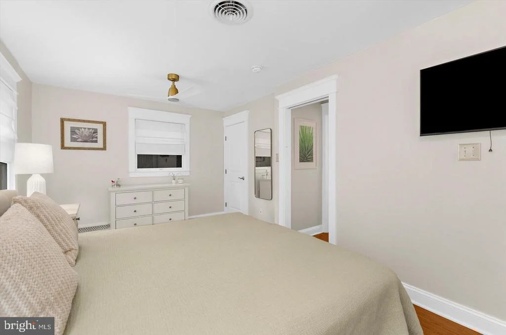 Photo of 228 DEWEY DRIVE