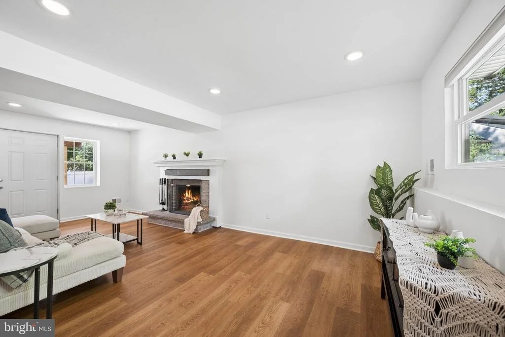Photo of 1365 MOYER ROAD