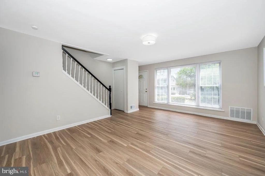 Photo of 3407 FLORAL STREET