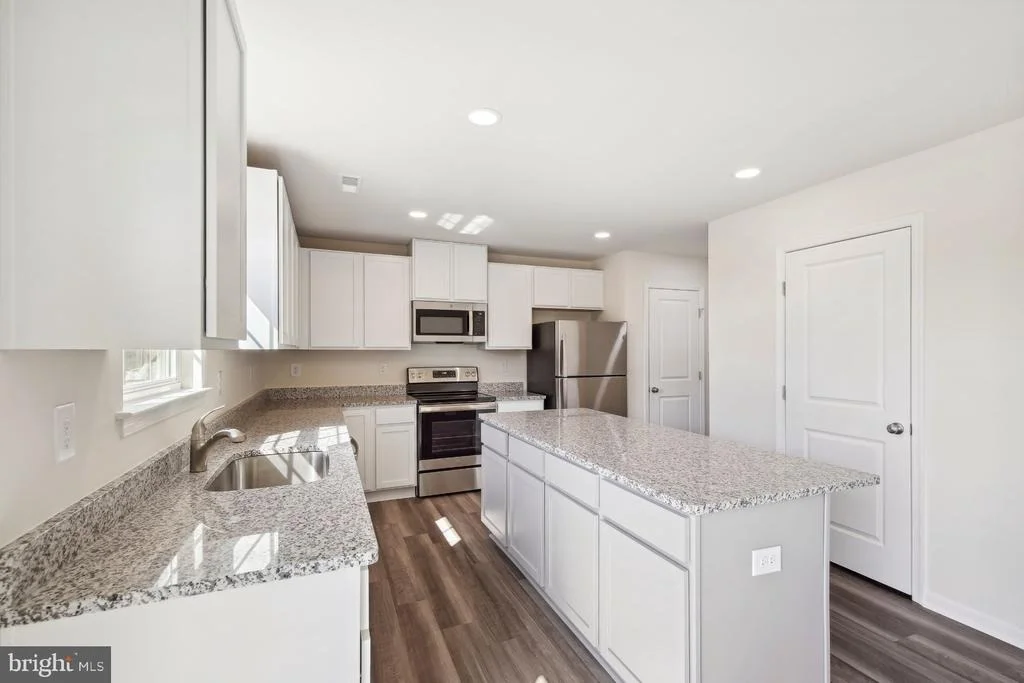 Photo of 90 GRIFFITH WAY