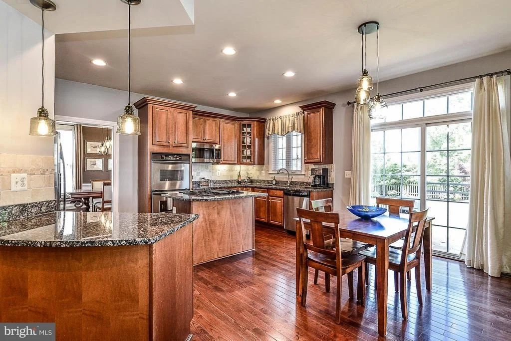 Photo of 23049 MINERVA DRIVE
