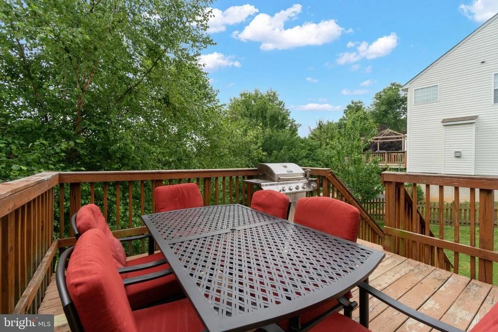 Photo of 6912 VERSAILLE DRIVE