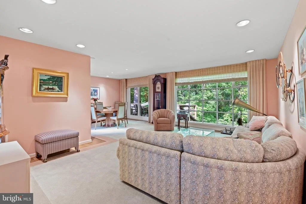 Photo of 12520 DAVAN DRIVE