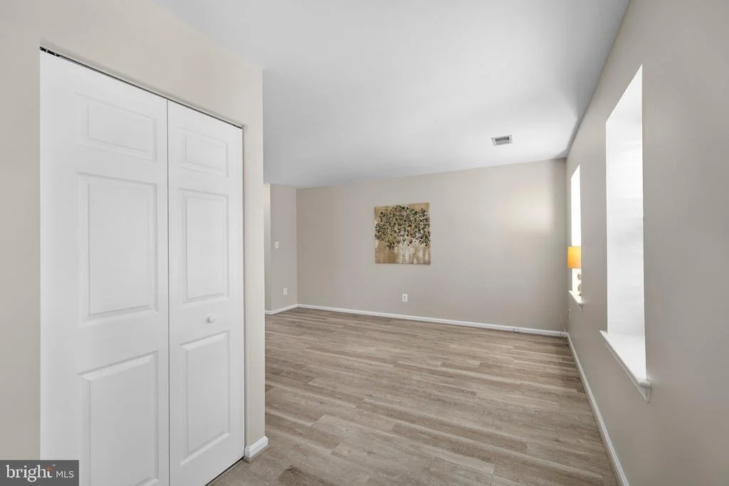 Photo of 6300 GLENBARD ROAD